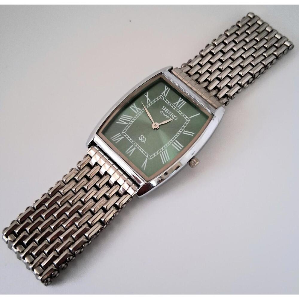 💁🏽♂️ Men's Vintage Seiko Barrel/Tonneau Stainless Steel Tank RARE - Picture 4 of 7